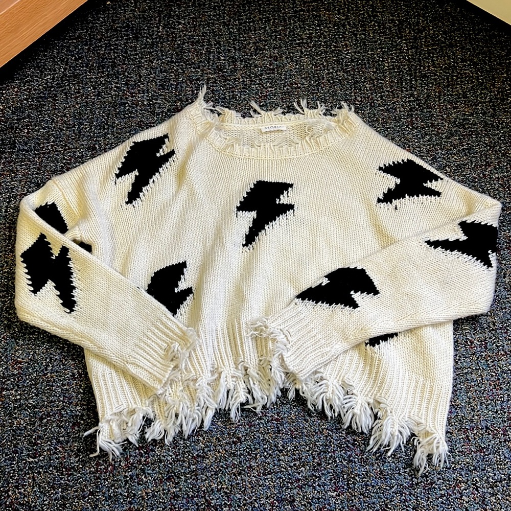 Frayed B&W Lightening Bolt Sweater. Storia size S. Oversized fits M/L.